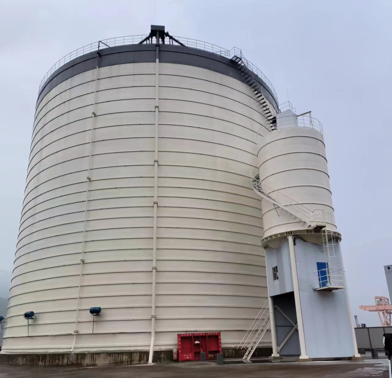 海西10万吨水泥钢板库